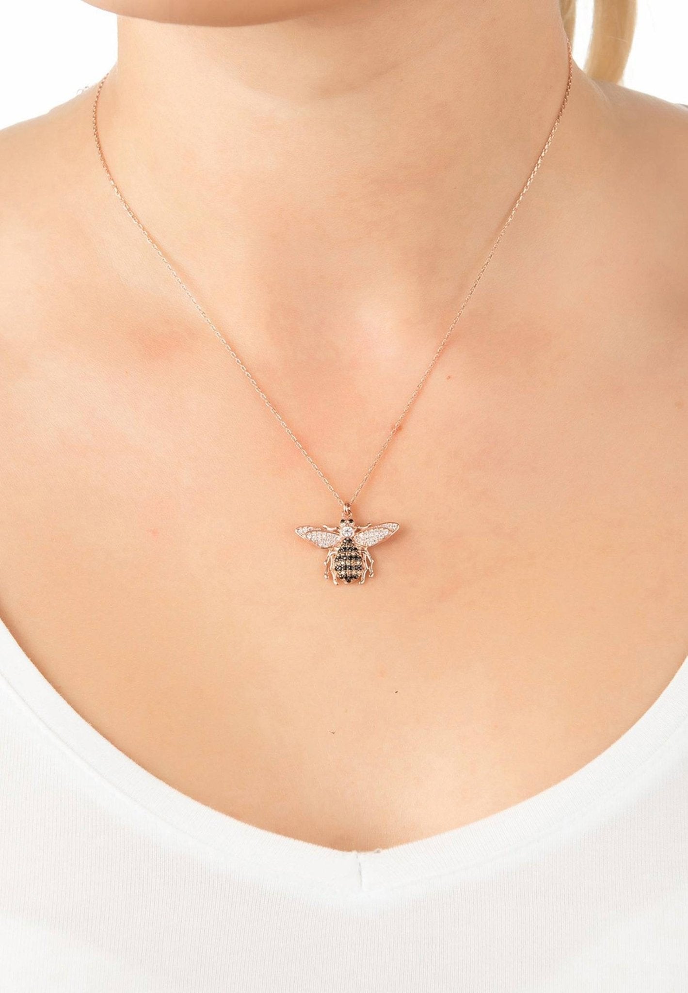 Honey Bee Pendant Necklace Gold